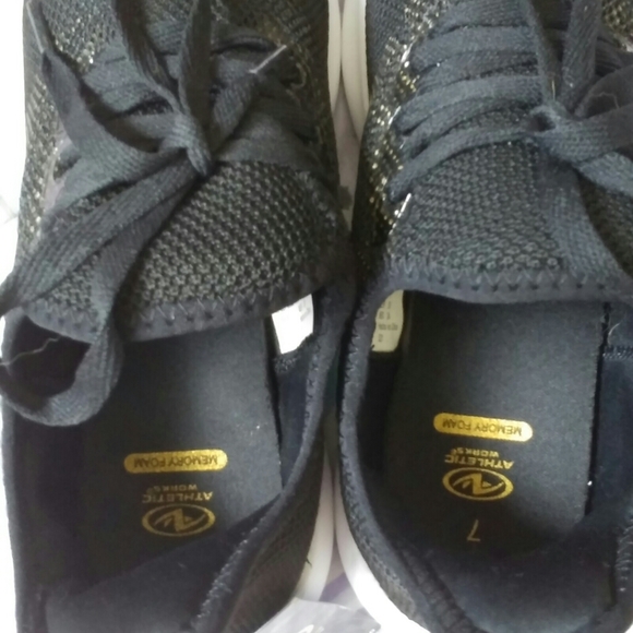 Athletic Works lightweight tennis shoes nwt - Picture 2 of 4